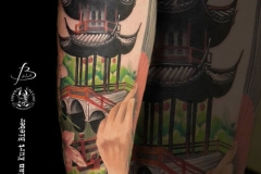 realismo-japones-color-christian-kurt-bieber-grande-brazo-antebrazo-pagoda-puente-JPG