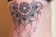 inferno-tattoo-barcelona-joel-federico-bieber-indu-mandala