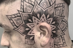 mandala-cabeza-negro-gris-hector-mateos