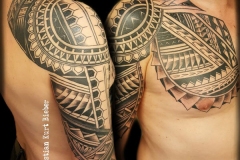 maori-polinesio-christian-kurt-bieber-grande-brazo-pecho-jpg