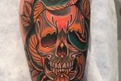 inferno-tattoo-barcelona-raul-leone-mula-fest-2018-tattoo-madrid-calavera-faro-serpiente-neotradicional-2-premio