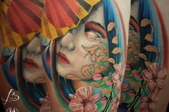 inferno-tattoo-barcelona-2018-flores-cara-geisha-christian-kurt-sombrilla