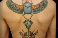 inferno-tattoo-barcelona-christian-kurt-egipcio-color-espalda