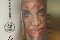 inferno-tattoo-barcelona-realismo-color-christian-kurt-bieber-grande-brazo-antebrazo-rostro