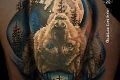 inferno-tattoo-barcelona-realismo-color-christian-kurt-bieber-grande-brazo-lobo-bosque