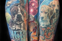 inferno-tattoo-barcelona-realismo-color-joel-federico-bieber-grande-pierna-mascotas