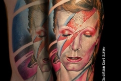 realismo-color-christian-kurt-bieber-grande-brazo-retrato-david-bowie-jpg-1