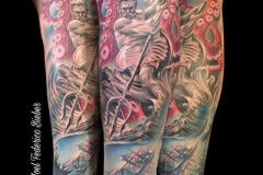 inferno-tattoo-barcelona-realismo-color-joel-federico-bieber-grande-pierna-poseidon-tesoro-hundido