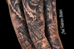 inferno-tattoo-barcelona-realismo-negro-y-gris-joel-federico-bieber-grande-brazo-cathrina