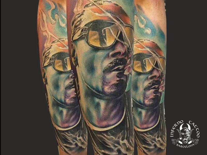 Realismo color, Joel Federico Bieber. Tatuaje grande en brazo de snoop dogg.
